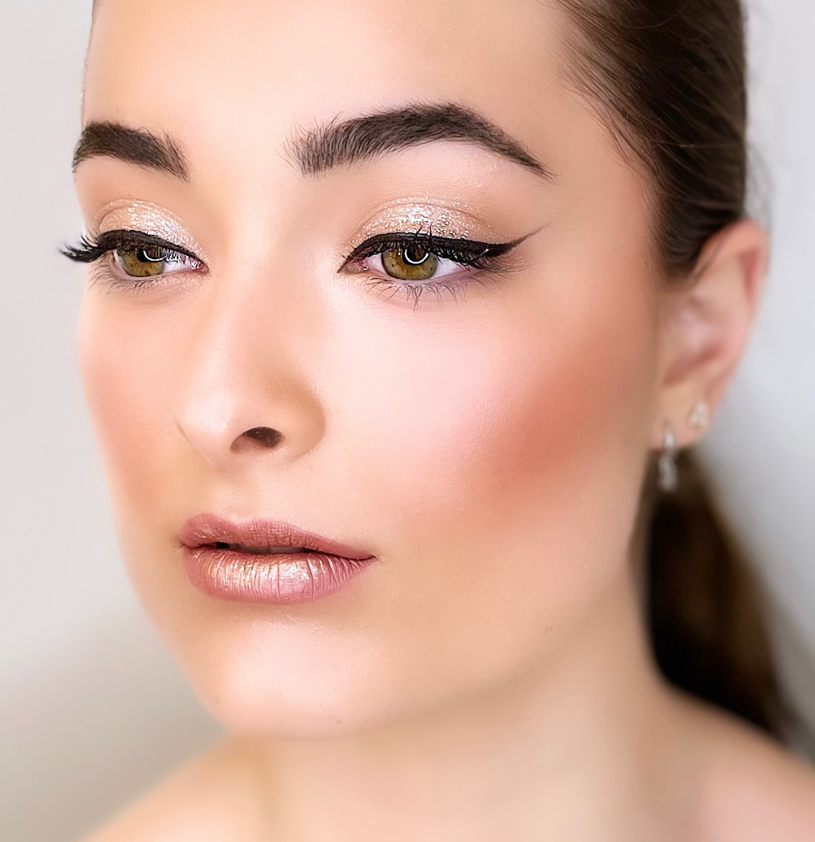 Trabajo de maquillaje de Paco Navarro · Delineado y luz